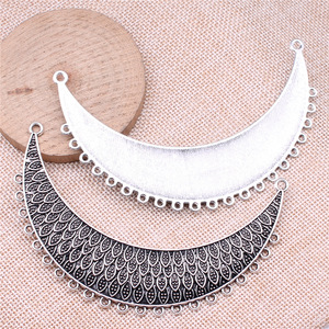 Conector <span class=keywords><strong>de</strong></span> aleación con diseño <span class=keywords><strong>de</strong></span> <span class=keywords><strong>plumas</strong></span> y cuello <span class=keywords><strong>de</strong></span> <span class=keywords><strong>plumas</strong></span>, 103x25mm, 2 anillas superiores, 21 orificios para colgar, para collar llamativo con <span class=keywords><strong>flecos</strong></span> estilo bohemio - Product Image 2