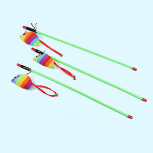 Moderno Juguete Interactivo para Gatos, Juguete de Peluche Ecológico con Ratón Arcoíris - Product Image 4