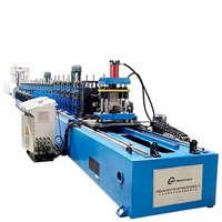 Machine de formage à rouleaux pour supports de panneaux solaires automatiques, unité de poinçonnage hydraulique, pompe à moteur, contrôle PLC pour montage photovoltaïque