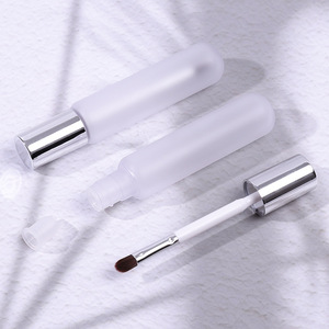 Tubos Vacíos de Plástico de 14 ml con Pincel para Corrector, Rubor Líquido, Iluminador, Sombra de Ojos, Lápiz Labial y Brillo Labial - Product Image 1