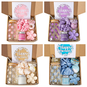 Coffret cadeau personnalisé à succès avec logo, idéal pour anniversaire, comprenant une cuillère anti-chute, des bougies, des épingles à cheveux et des bracelets – Coffret cadeau pour femme - Product Image 2
