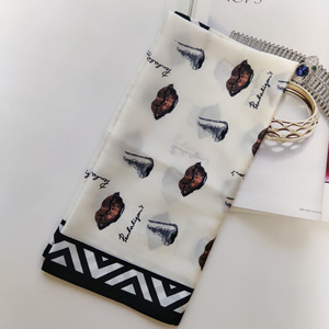 Vente en gros de <span class=keywords><strong>tissu</strong></span> foulard imprimé numérique en satin de <span class=keywords><strong>soie</strong></span> artificielle - Product Image 6