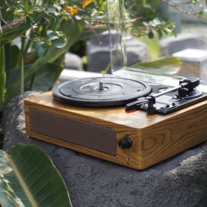 Descuentos en <span class=keywords><strong>el</strong></span> <span class=keywords><strong>mejor</strong></span> reproductor <span class=keywords><strong>de</strong></span> discos <span class=keywords><strong>de</strong></span> <span class=keywords><strong>vinilo</strong></span> portátil vintage retro con altavoces incorporados, tipo C, <span class=keywords><strong>de</strong></span> madera <span class=keywords><strong>de</strong></span> nogal, reproductor <span class=keywords><strong>de</strong></span> LP <span class=keywords><strong>de</strong></span> alta fidelidad - Product Image 3