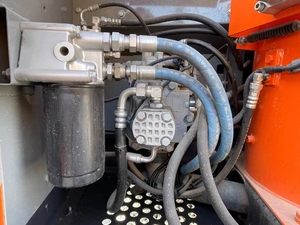 รถขุดขนาดกลาง ฮิตาชิ ZX130 มือสอง รุ่นปี 2023 มีความเสถียรแข็งแกร่ง เหมาะสำหรับงานวิศวกรรมหลากหลายประเภท - Product Image 5