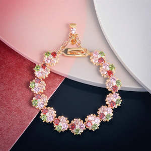 Pulsera de Cadena de Lujo con Circonitas, Chapada en Oro de 18K, Joyería de Latón Premium, Pulsera de Eslabones Delicados de Moda para Mujer, Elegante y de Alto Brillo - Product Image 4