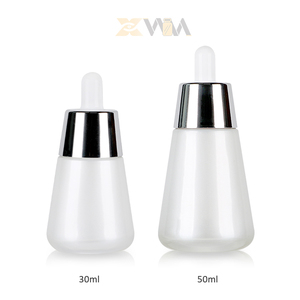 Hot bán <span class=keywords><strong>30cc</strong></span> 50cc Glass <span class=keywords><strong>dropper</strong></span> rỗng chai với một mạ vàng/bạc cổ áo <span class=keywords><strong>dropper</strong></span> Top cho chăm sóc da bao bì - Product Image 1