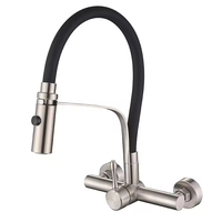 Nouvelle conception de robinet de lavabo télescopique rotatif en acier inoxydable. Tuyau en silicone de qualité alimentaire pour robinet à pression. Lancement de produit.