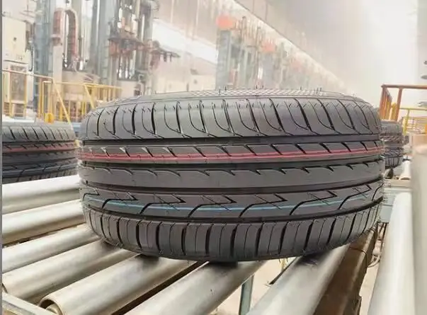 Ban mobil penumpang 195/55R15 Harga bersaing dengan THREE-A HP berkualitas tinggi merek populer