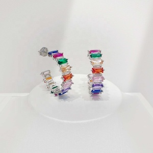 Pendientes de plata de ley 925 personalizados, coloridos, de verano, con circonitas multicolor de calidad, hipoalergénicos, para mujer. - Product Image 1