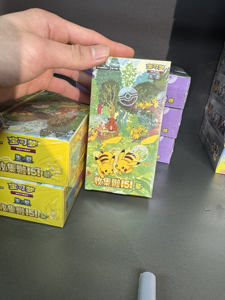Colección Original Pokémon en Chino Simplificado 151 <span class=keywords><strong>Ju</strong></span>/Gathering Grass Psychic Darkness Pattern Cards Booster Caja de Regalo de Juguetes al por Mayor - Product Image 2