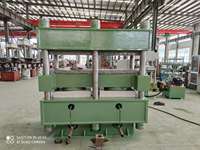 Presse de vulcanisation à chaud en caoutchouc de plaque/produit en caoutchouc hydraulique faisant la machine de presse de moulage vulcanisation