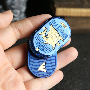ZSTB Shark Mechanical Fidget Slider, Juguete Antiestrés Metálico EDC para TDAH, Novedad para Escritorio de Oficina, Alivio de Ansiedad y Estrés, Regalos para Adultos - Product Image 4