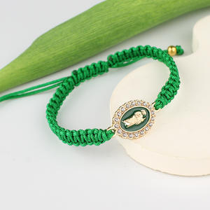 Pulsera de la Virgen María, Colorida, Chapada en Oro, Hecha a Mano, Joyería Católica para Mujeres y Niñas, Regalo, Pulsera Ajustable - Product Image 6