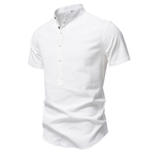 เสื้อเชิ้ตผู้ชายสีขาวล้วน คอตั้ง แขนสั้น ทรงหลวม สวมใส่สบาย ระบายอากาศได้ดี คุณภาพสูง รับทำโลโก้ตามสั่งจากโรงงานโดยตรง - Product Image 1