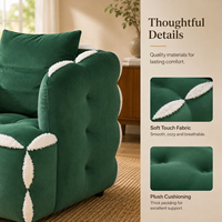 Fauteuil d'appoint moderne en velours vert avec garniture en sherpa et dossier rembourré pour salon
