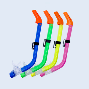 <span class=keywords><strong>Masque</strong></span> <span class=keywords><strong>de</strong></span> libération en silicone à large vue panoramique anti-buée et tube <span class=keywords><strong>de</strong></span> tuba sec anti-fuite Ensemble d'équipement <span class=keywords><strong>de</strong></span> <span class=keywords><strong>plongée</strong></span> en apnée <span class=keywords><strong>pour</strong></span> enfant - Product Image 5