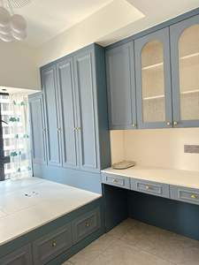 Armoire noire de style rétro français sur mesure avec armoire de rangement pour chambre à coucher, armoire en bois de luxe légère - Product Image 6