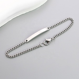 Bracelet d'identité personnalisé en acier inoxydable, esthétique, gravure de nom ou de logo sur mesure, cadeau pour lui ou pour elle - Product Image 1
