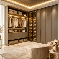 Système de dressing mural intelligent moderne en bois sur mesure, armoire italienne pour chambre à coucher