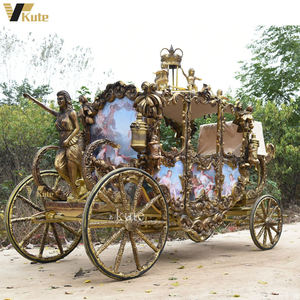 Chariot de Mariage Style Royal le Plus Vendu, Élégante Voiture à Chevaux pour Visites Touristiques - Product Image 2