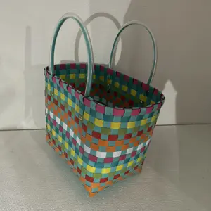 Panier de marché tissé paille plage sac fourre-tout panier de pique-nique en osier avec poignée pour la maison voyage en plein air