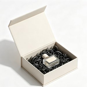 Elegante Caja de Embalaje Rígida y Ecológica para Perfumes con Grabado en Relieve, Caja de Regalo de Papel Kraft Impresa Personalizada para Perfumes - Product Image 1