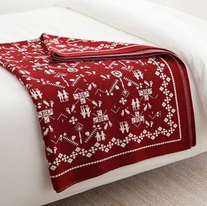 Housse de canapé en polyester tricoté jacquard, couverture décontractée et chaude pour une sieste, douce pour la peau, lavable en machine, cadeau de fête, décorative - Product Image 2