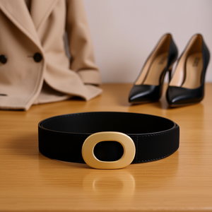 Cintura da Donna Kx in Ecopelliccia Nera, Larghezza 7cm, Fibbia Ovale, Accessorio Moda Stile Casual - Product Image 2