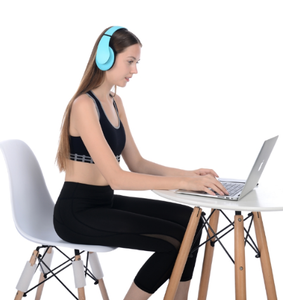Kit <span class=keywords><strong>Casque</strong></span> Audio Hi-Fi Sans Fil pour <span class=keywords><strong>TV</strong></span>, <span class=keywords><strong>Casque</strong></span> <span class=keywords><strong>Bluetooth</strong></span> Circum-auriculaire, Vente en Gros, Portée de 50 Mètres, Rechargeable, YH680, pour Mobile, Ordinateur Portable - Product Image 2
