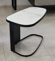 Table d'appoint en marbre au design nordique moderne Wabi-sabi, avec piètement en métal doré et plateau en chêne, pour chambre, salon, balcon, ou comme table de bout de canapé - Ensemble