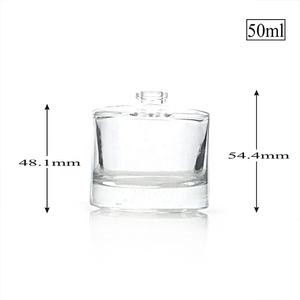 Flacon de parfum cylindrique <span class=keywords><strong>Zara</strong></span> de 50 ml en gros, flacon de parfum personnalisé avec logo, flacon en verre - Product Image 3