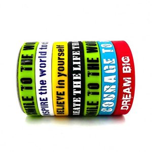 สร้อยข้อมือซิลิโคนพิมพ์คำคมคลาสสิกสร้างแรงบันดาลใจ "Dream Big" ปรับแต่งได้ พร้อมโลโก้และข้อมูลสำหรับโปรโมชั่น - Product Image 4