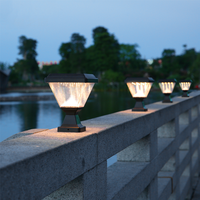 Lampadaire LED à énergie solaire Lumière de pilier de porte de jardin extérieure avec indice IP65