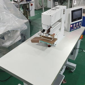 Équipement de couture de polo sans couture certifié CE, machine de scellage ultrasonique pour vêtements d'extérieur - Product Image 3
