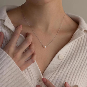 Collar con Colgante de Perla Simple Chapado en Oro de 14k EManco, Joyería para Mujer, Regalos de Cumpleaños para Mejores Amigas - Product Image 3