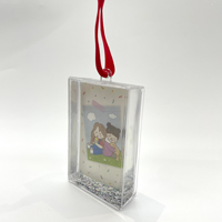 Cadres liquides scintillants suspendus en gros avec corde, logo personnalisé, cadre d'ornement liquide promotionnel de Noël avec cordon pour la décoration des fêtes