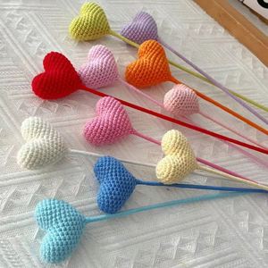 Adorno en Forma de Corazón, Ramo de Flores Tejidas a Crochet, Regalo para Fiesta, Día de San Valentín, Boda - Product Image 6