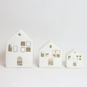 Simulation <strong>Village</strong> Ceramic Lighted <strong>Christmas</strong> <strong>Village</strong> Houses Decor with Led Lights Included - Product Image 4