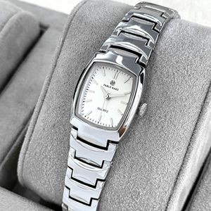 New minimalist women's fashionable and elegant <b>light</b> luxury chain wristwatch with water resistance quartz movement - Product Image 2