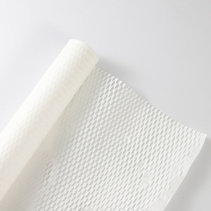 Rouleau de papier kraft en nid d'abeille entièrement automatique de 500mm Papier d'emballage en nid d'abeille tendance pour fournitures de fleuriste - Product Image 3
