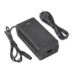 Cityneye Cargador rápido para SmartGyro Crossover Dual Max 2 <span class=keywords><strong>Bongo</strong></span> <span class=keywords><strong>Z</strong></span> City Mountain Y65 54,6 V Piezas de scooter - Product Image 3