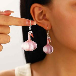 Nuovi <span class=keywords><strong>Orecchini</strong></span> Acrilici Divertenti e Creativi a Forma di Procione, Stile Cartone Animato con Rana e Anatra, <span class=keywords><strong>Orecchini</strong></span> Personalizzati per Donne - Product Image 2