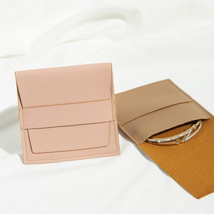 Pochette à bijoux en cuir PU avec fond rigide, sac à collier, sac à bagues, emballage cadeau avec impression en relief, logo personnalisé, vente en gros, pochette enveloppe - Product Image 3