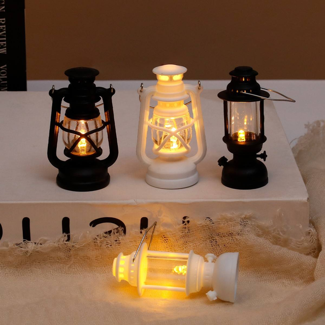 Miniature Candle LED Lantern Retro Portable Camping Christmas Decorative Gift Lamp Nightlight Electronic Candle Lights