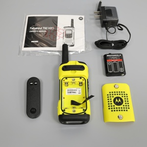 Radio <span class=keywords><strong>Motorola</strong></span> T92 H2O Resistente al Agua PMR446 de 16 Canales, Radio Bidireccional Flotante con Batería Recargable - Product Image 4