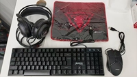 Prix d'Usine 4 en 1 Kits de Jeu Filaire Rétroéclairé LED Souris Clavier 104 Touches Casque Tapis de Souris Combo Gaming pour Joueur PC