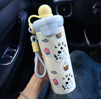Gobelet isotherme en acier inoxydable personnalisé avec logo OEM, couvercle à paille et poignée portable pour les sports de plein air