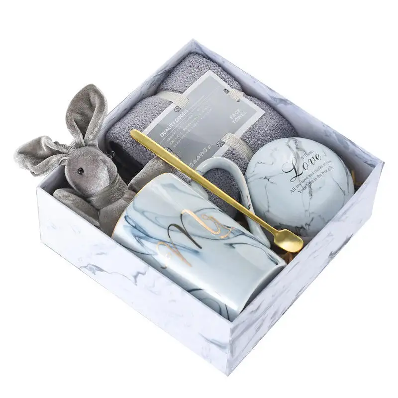 Hot Sale Birthday Gift set for Girls Creative Wedding women valentine 2021 2022 New Design corporate promotional items