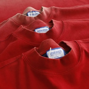 Camisetas Unisex de Algodón Premium de Lujo, con Logotipo Personalizado, Estilo Urbano, Alto Gramaje, Tinte Vintage, Lavado Enzimático y Decolorado - Product Image 2