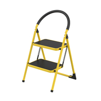 Vente directe d'usine échelle à 4 marches pour la maison échelle pliable en acier à usage domestique avec tapis antidérapant